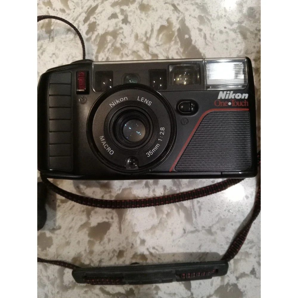 Nikon One Touch Point And Shoot Camera 35mm 1:25 Lens
